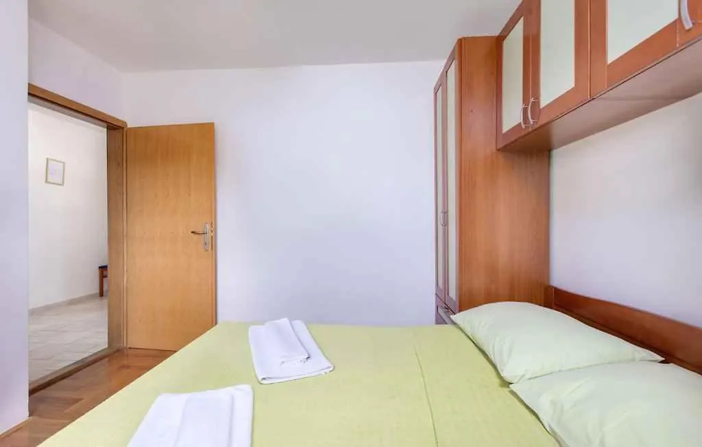 Apartment Malinska 22