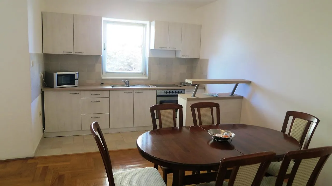 Apartment Malinska 22