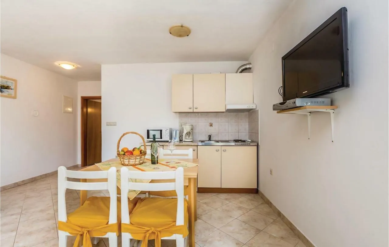 Apartment Malinska 22