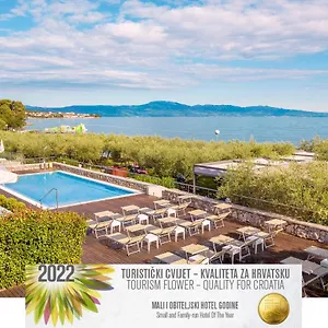 4* Hotel Rova