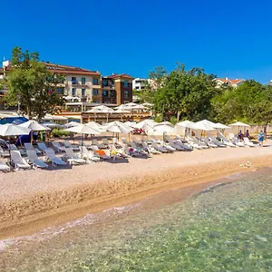 4* Hotel Blue Waves